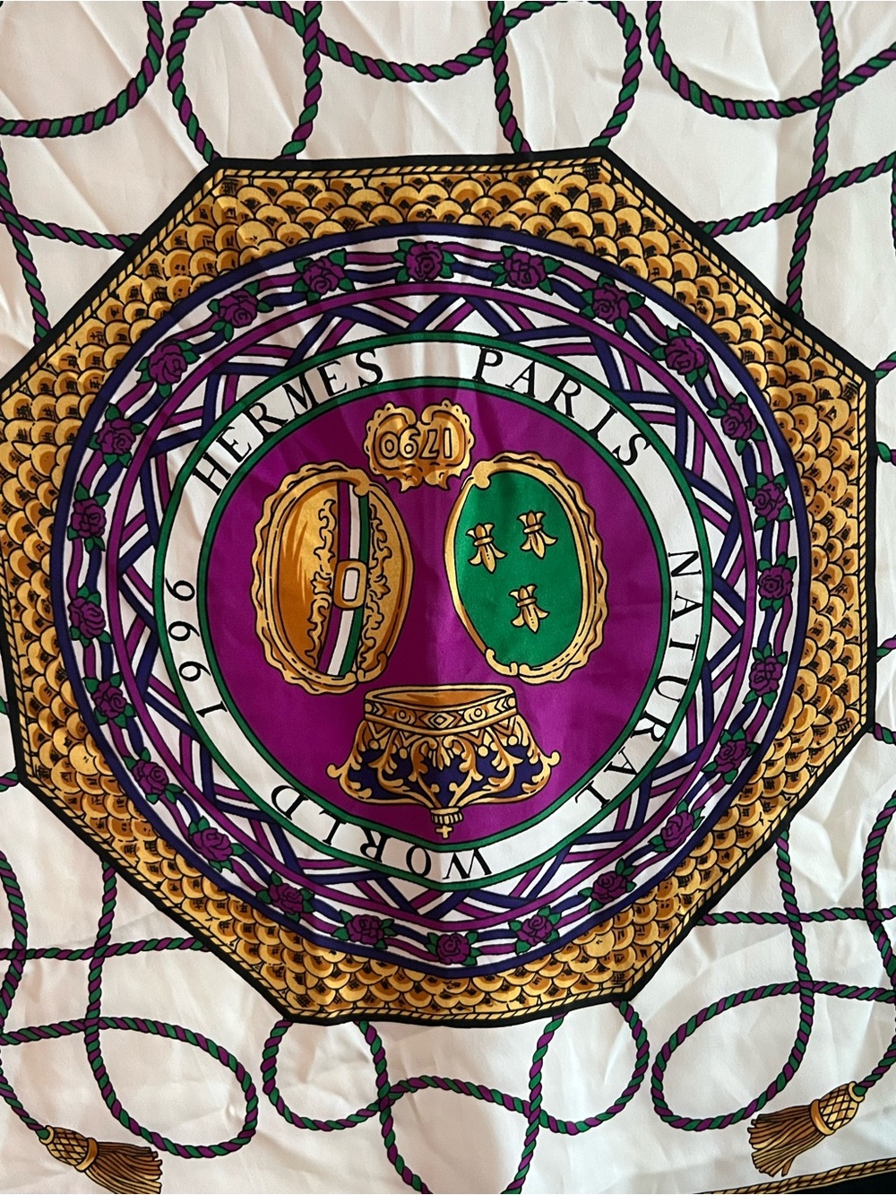 Hermes silk scarf 90 x 90 - Picture 3 of 5